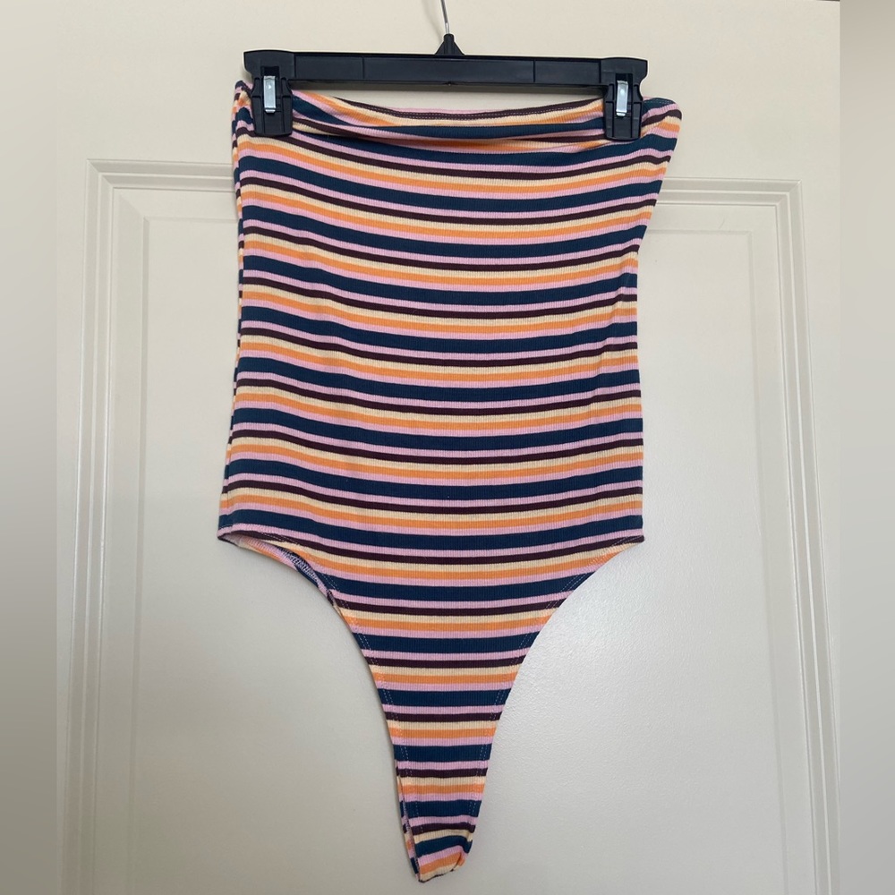 Pacsun Strapless Bodysuit (Size Medium) NWOT